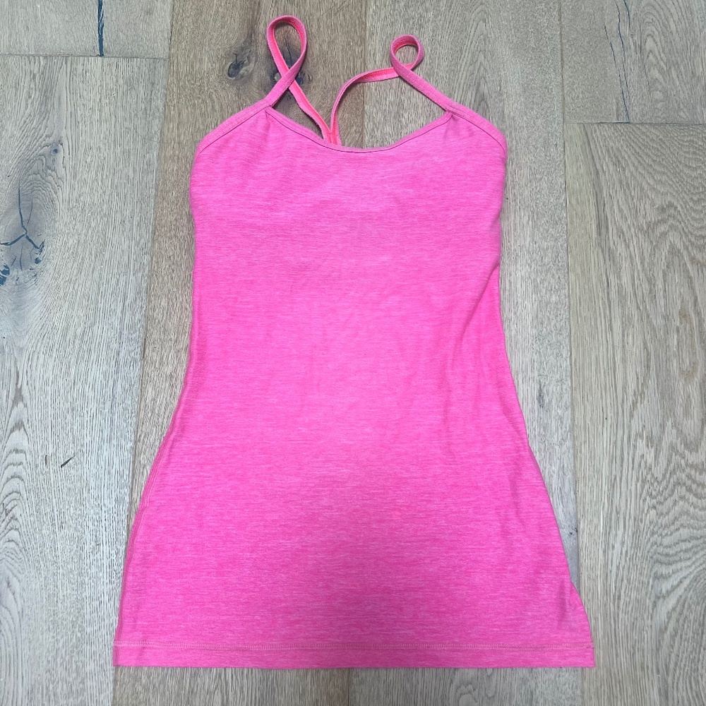 Lululemon top 4
